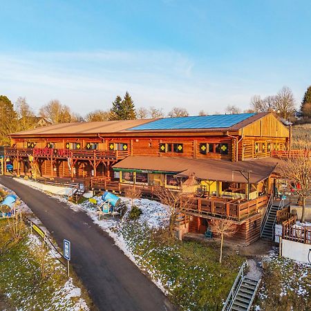 Sport-Hotel Sibenicni Vrch Mnichovice Bagian luar foto