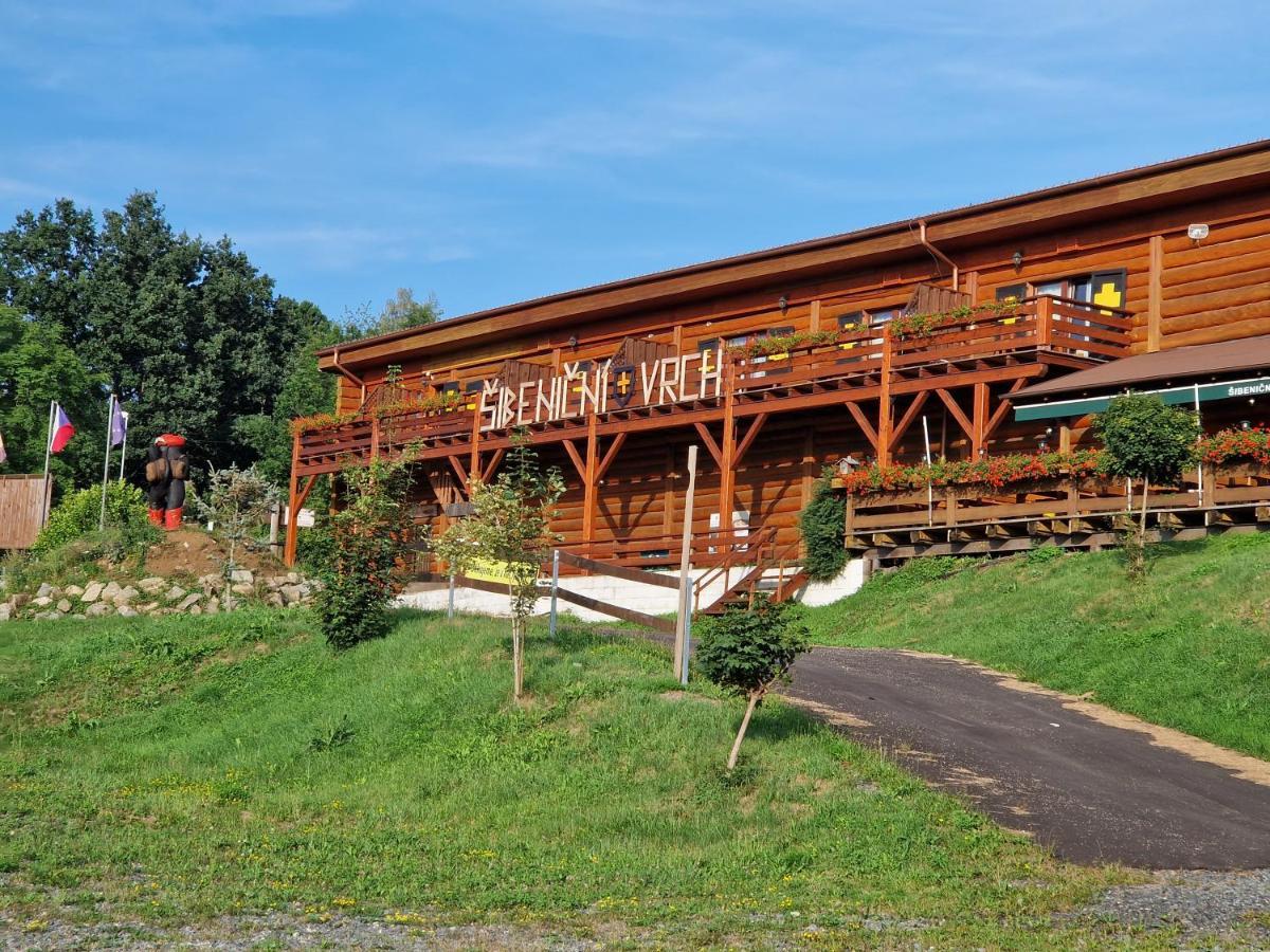 Sport-Hotel Sibenicni Vrch Mnichovice Bagian luar foto