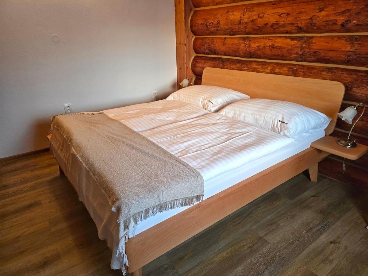 Sport-Hotel Sibenicni Vrch Mnichovice Bagian luar foto