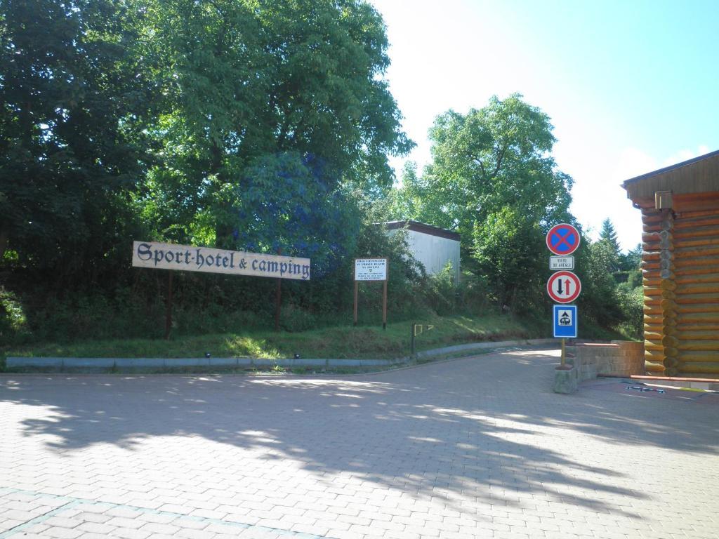Sport-Hotel Sibenicni Vrch Mnichovice Bagian luar foto